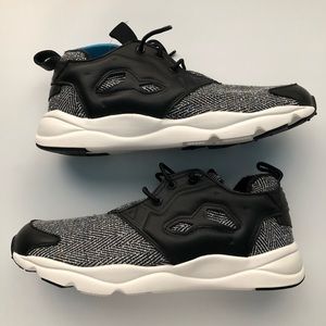 Furylite Winter Black/Chalk